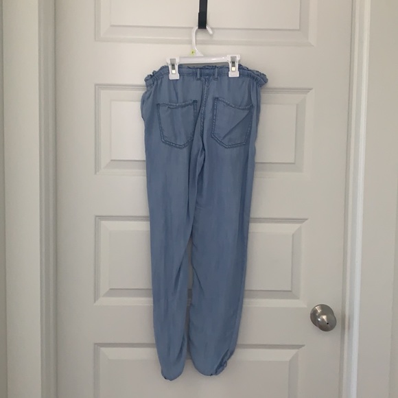 Bohemian style jeans with matching navy top (outfit) - Picture 3 of 6